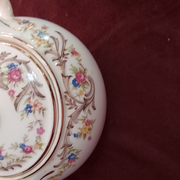 TaylorSmithTaylor Sugar Bowl w/ Lid # 4435 pattern Made in USA. - Picture 4 of 12